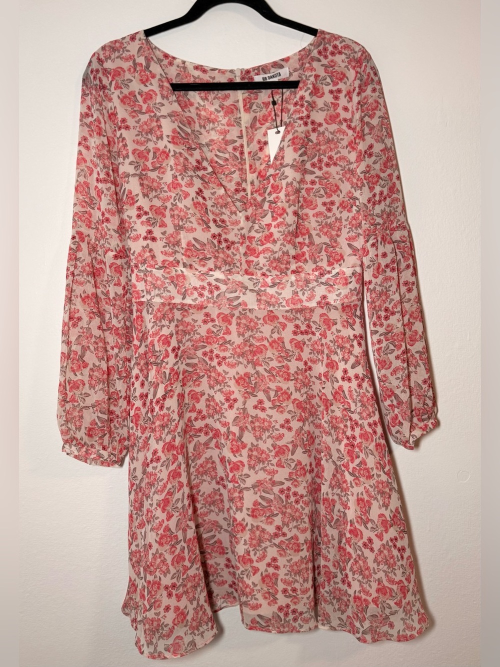 BB DAKOTA Pink floral chiffon Sunday brunch mini dress 6 NWT